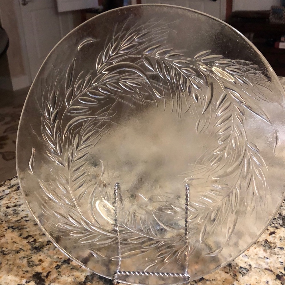 Smith glass platter
